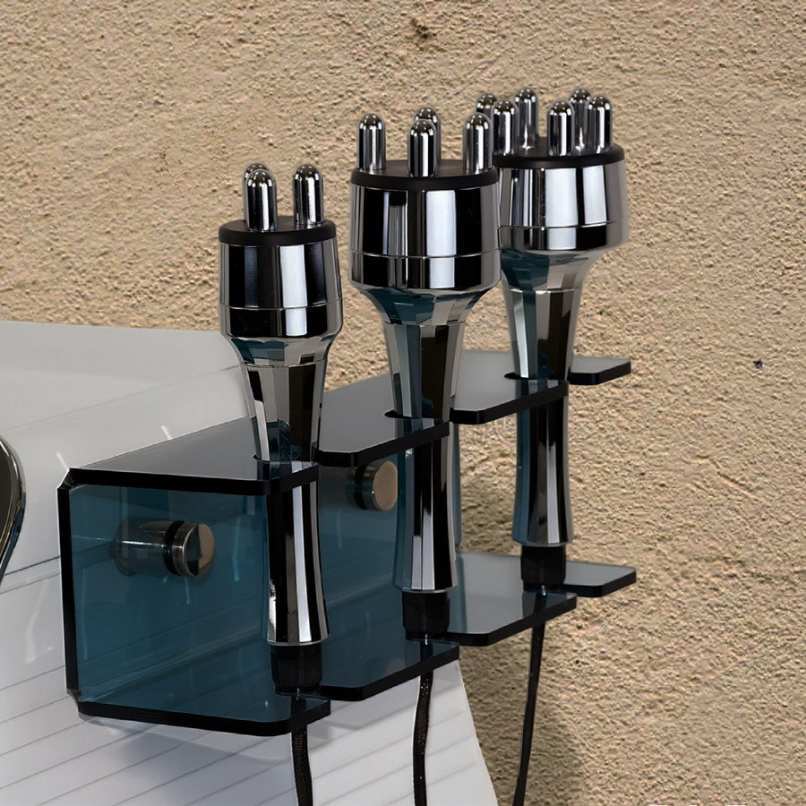 Ultrasound cavitation and RF slimming handpieces used for body treatments